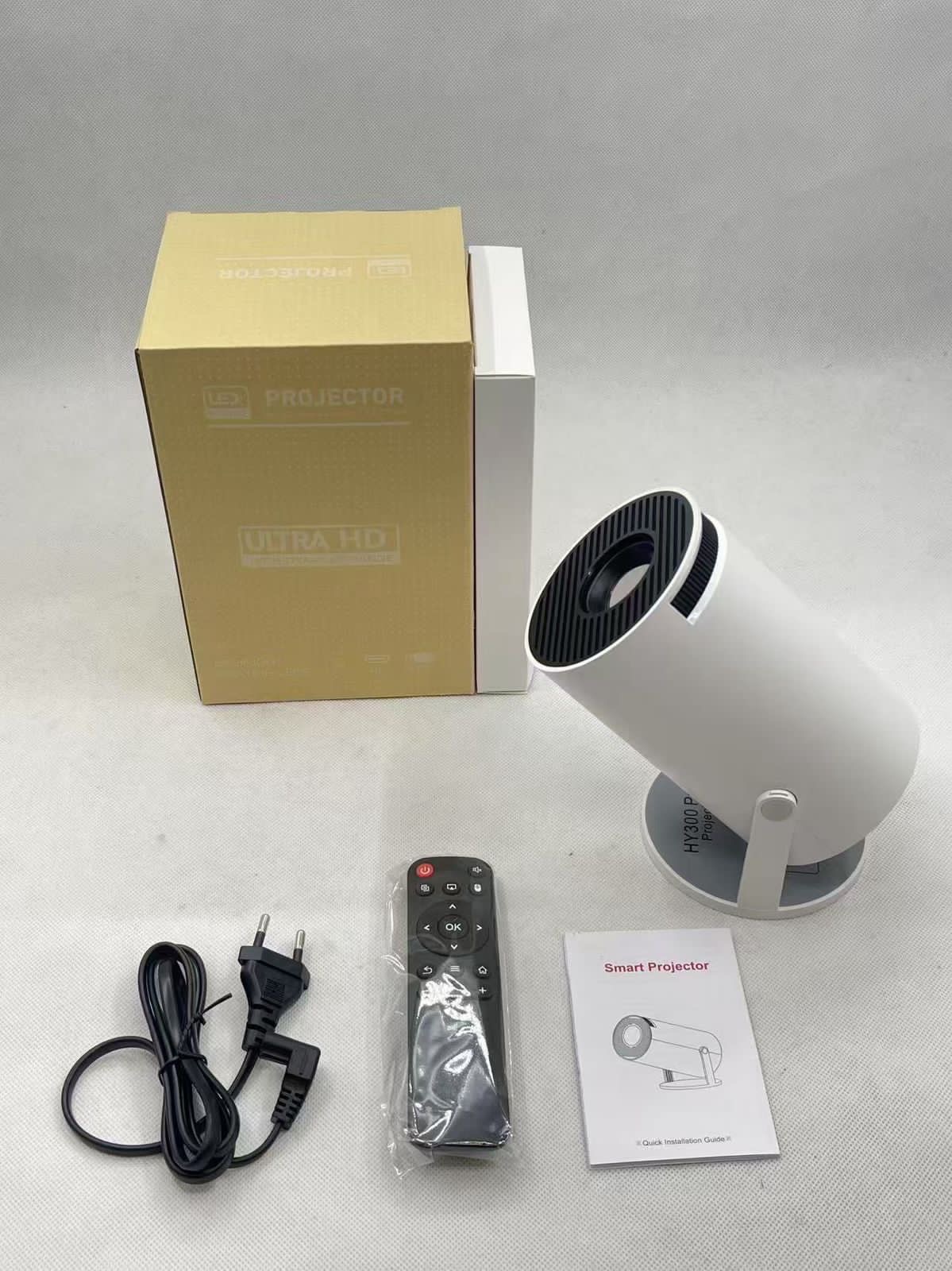 HY 300 PRO portable projector